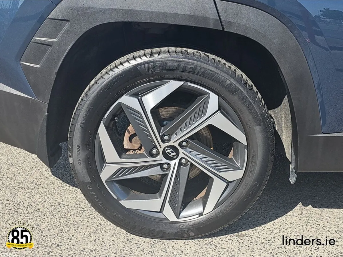 Hyundai Tucson SUV, Petrol Plug-in Hybrid, 2024, Blue
