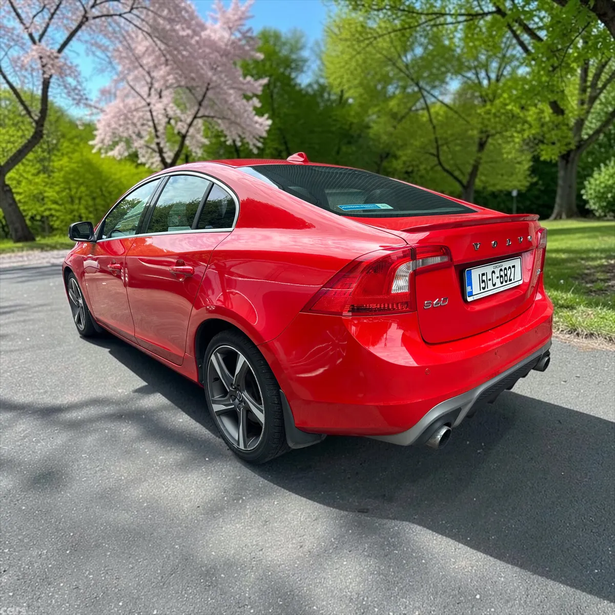 Volvo S60 Saloon, Diesel, 2015, Red