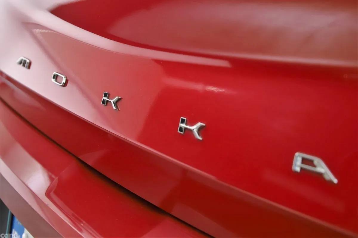 Opel Mokka SUV, Diesel, 2022, Red