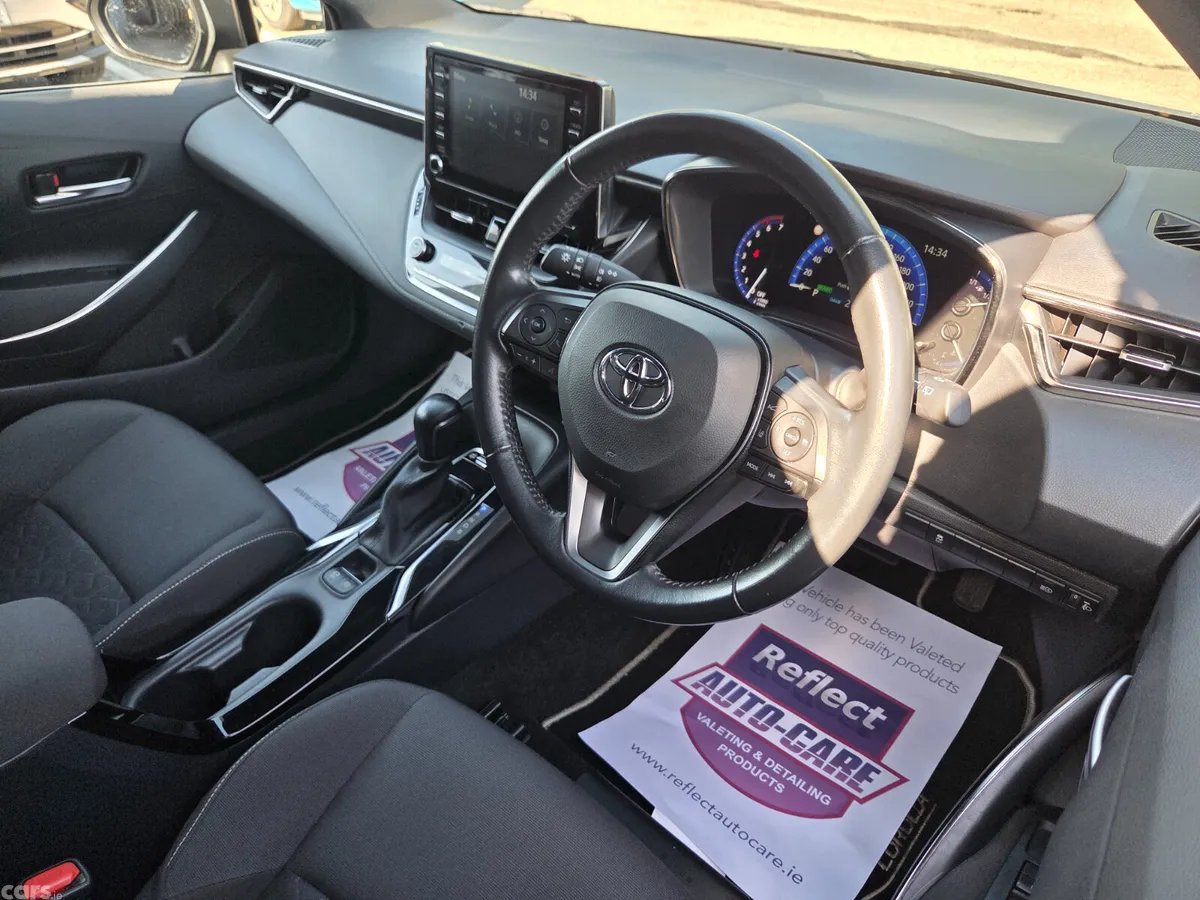 Toyota Corolla Hatchback, Petrol Hybrid, 2022, Black