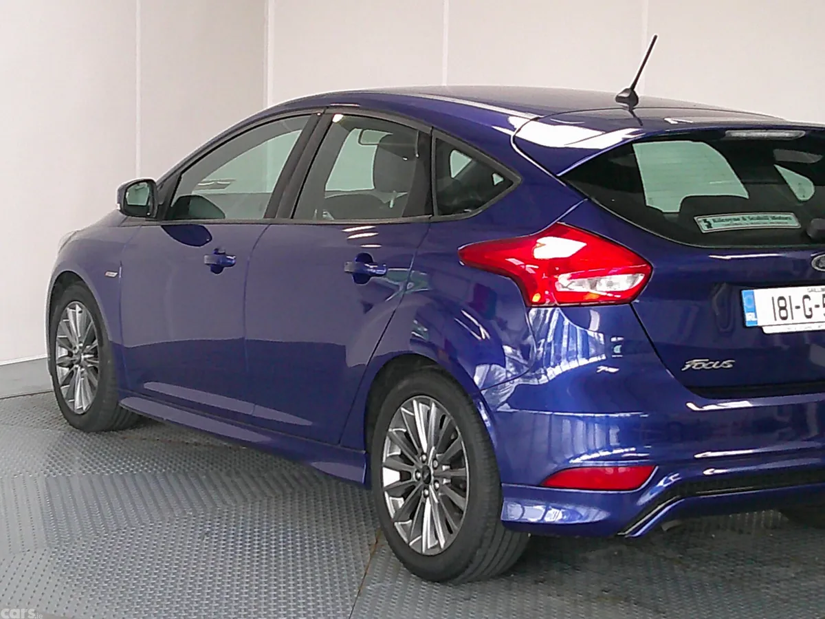 Ford Focus Hatchback, Diesel, 2018, Blue