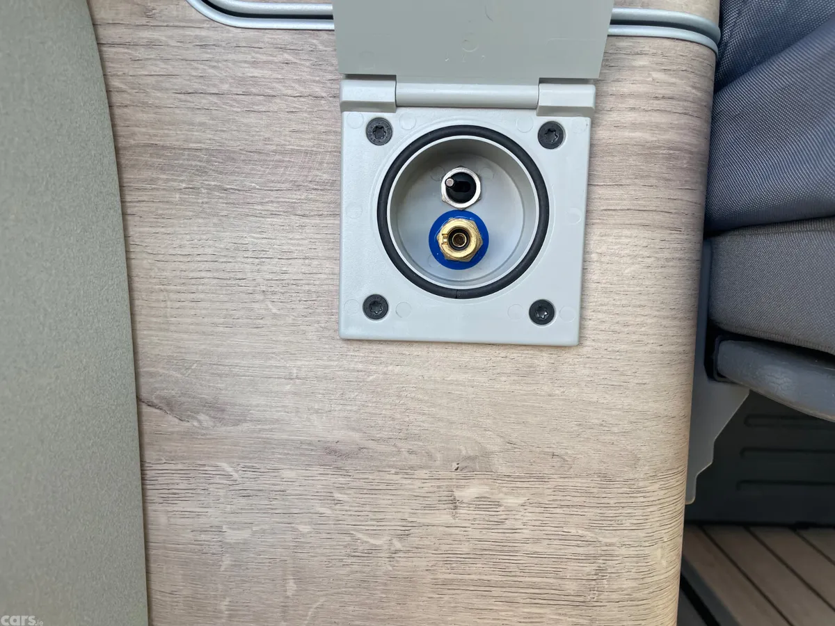 Volkswagen California Motor Caravan, Diesel, 2022, Green