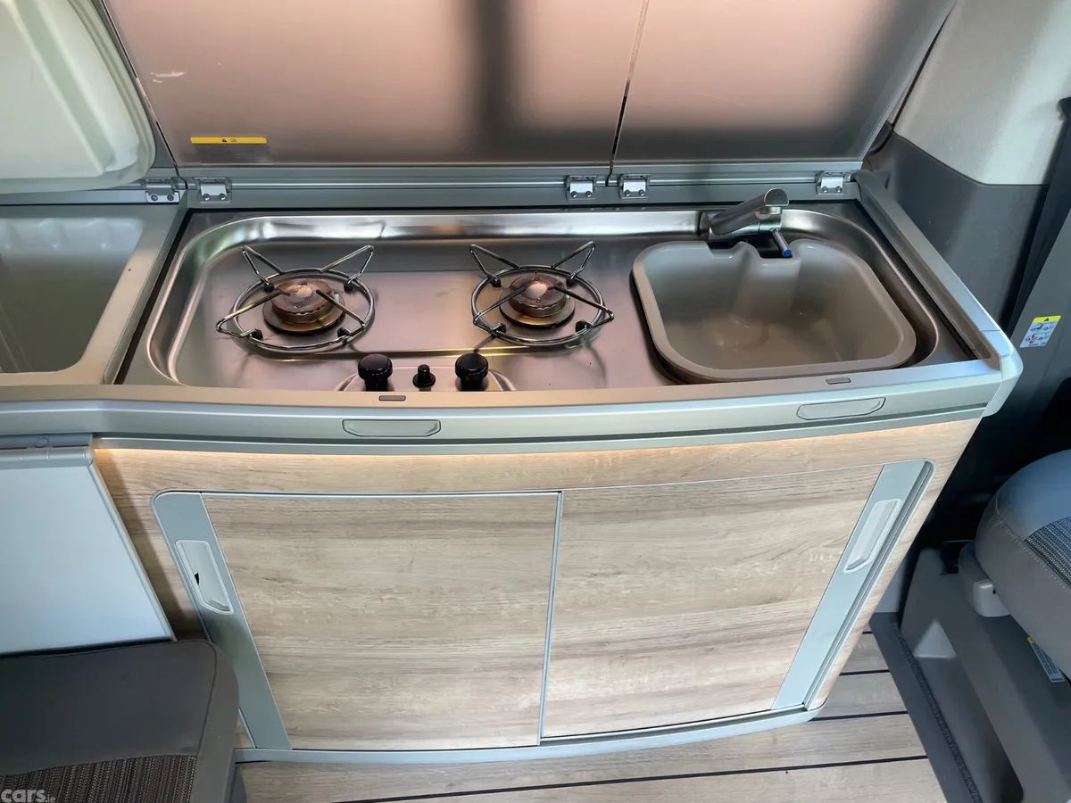 Volkswagen California Motor Caravan, Diesel, 2022, Green