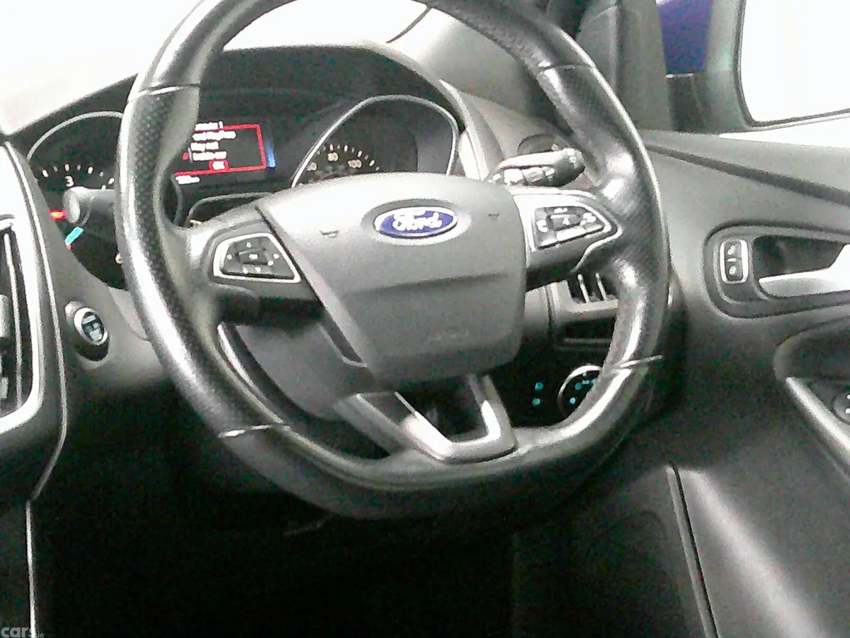 Ford Focus Hatchback, Diesel, 2018, Blue