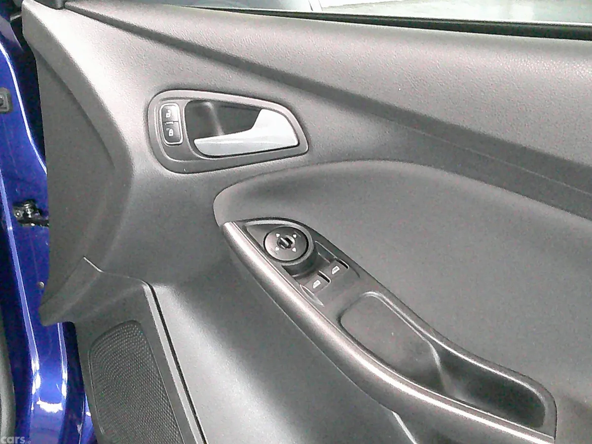 Ford Focus Hatchback, Diesel, 2018, Blue