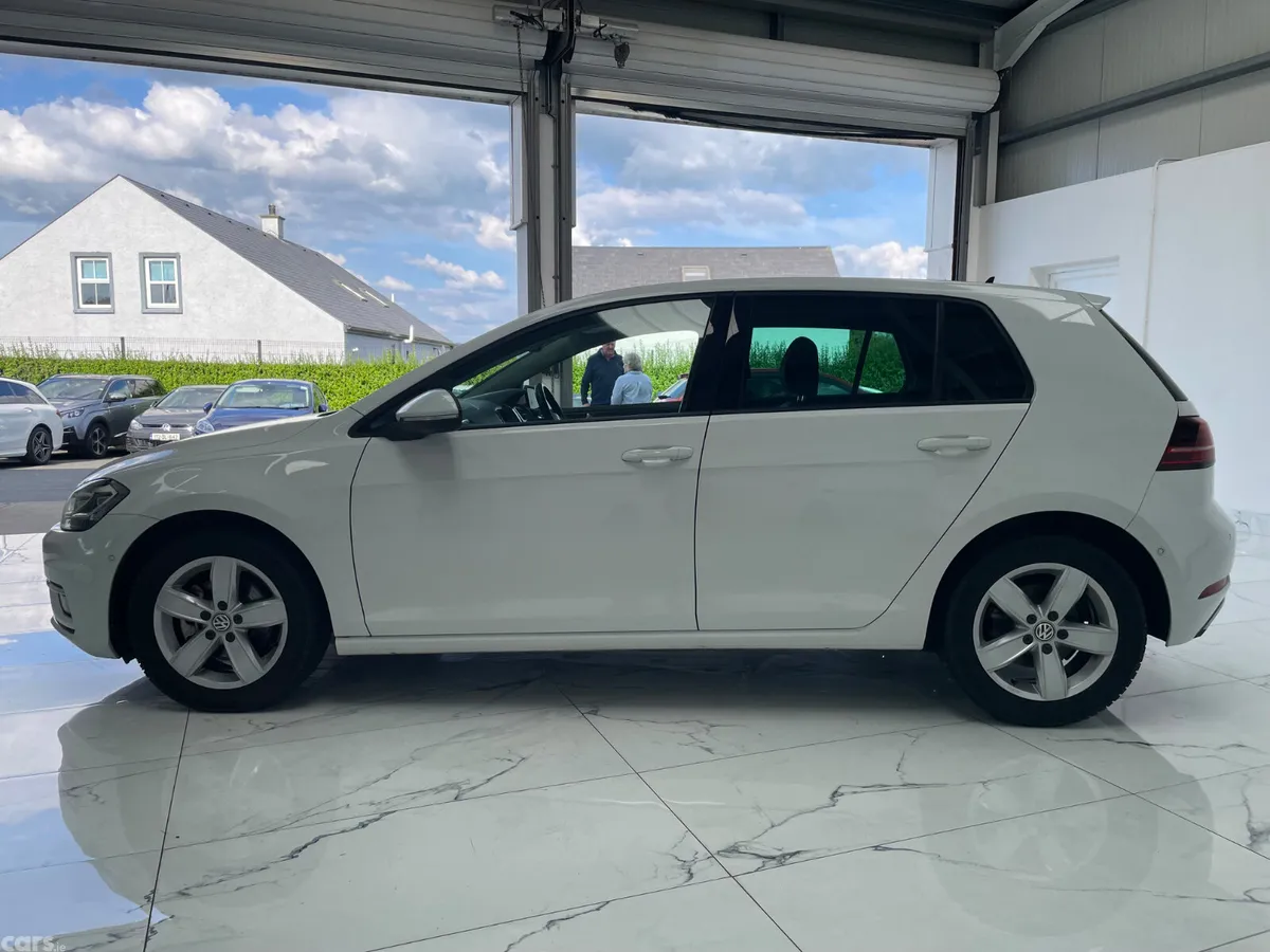 Volkswagen Golf Hatchback, Diesel, 2020, White