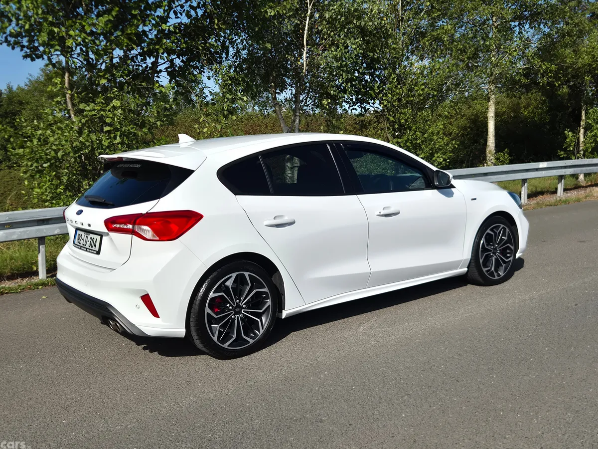 Ford Focus Hatchback, Diesel, 2019, White