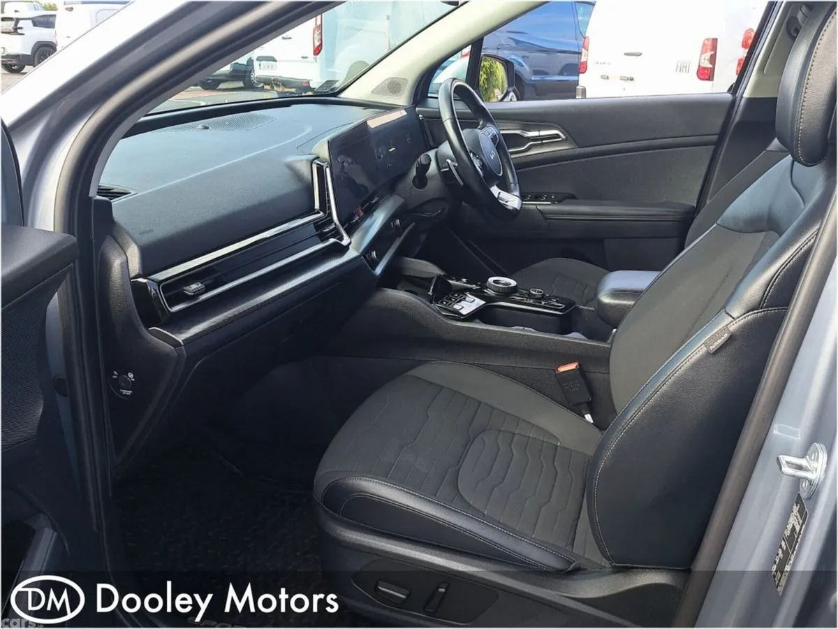 Kia Sportage SUV, Petrol Plug-in Hybrid, 2023, Grey