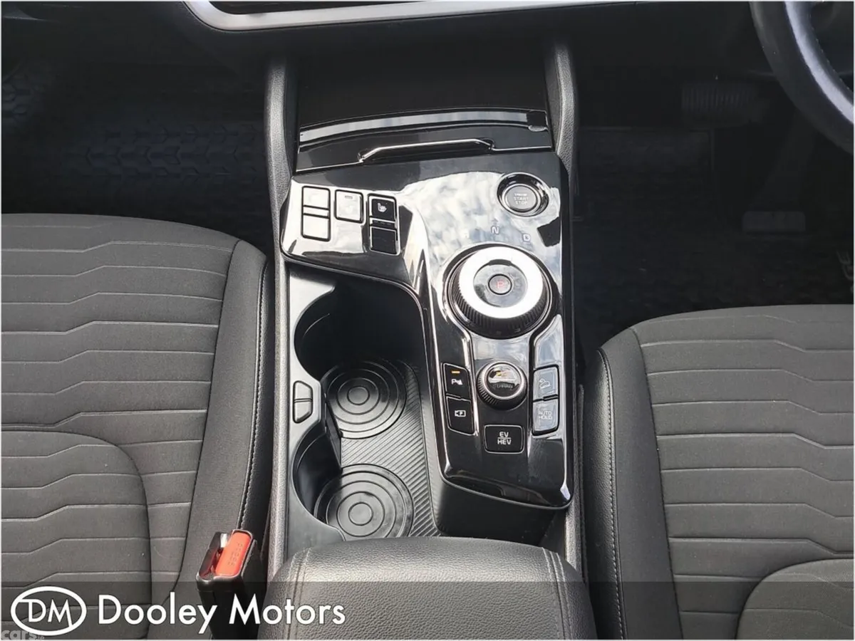 Kia Sportage SUV, Petrol Plug-in Hybrid, 2023, Grey