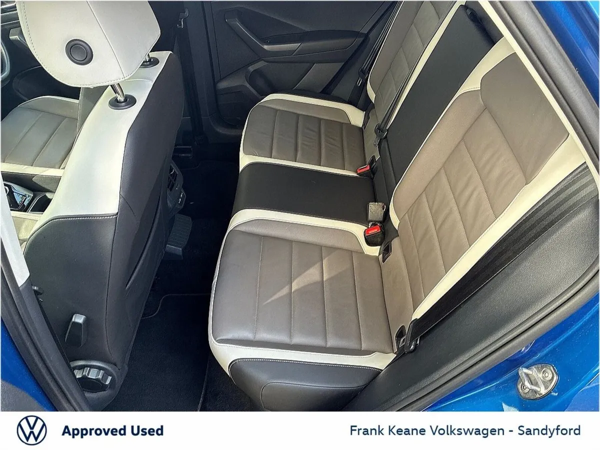Volkswagen T-Roc SUV, Petrol, 2022, Blue