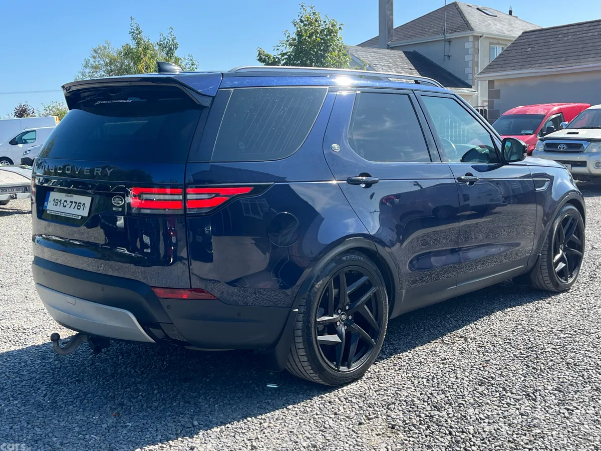 Land Rover Discovery SUV, Diesel, 2019, Blue