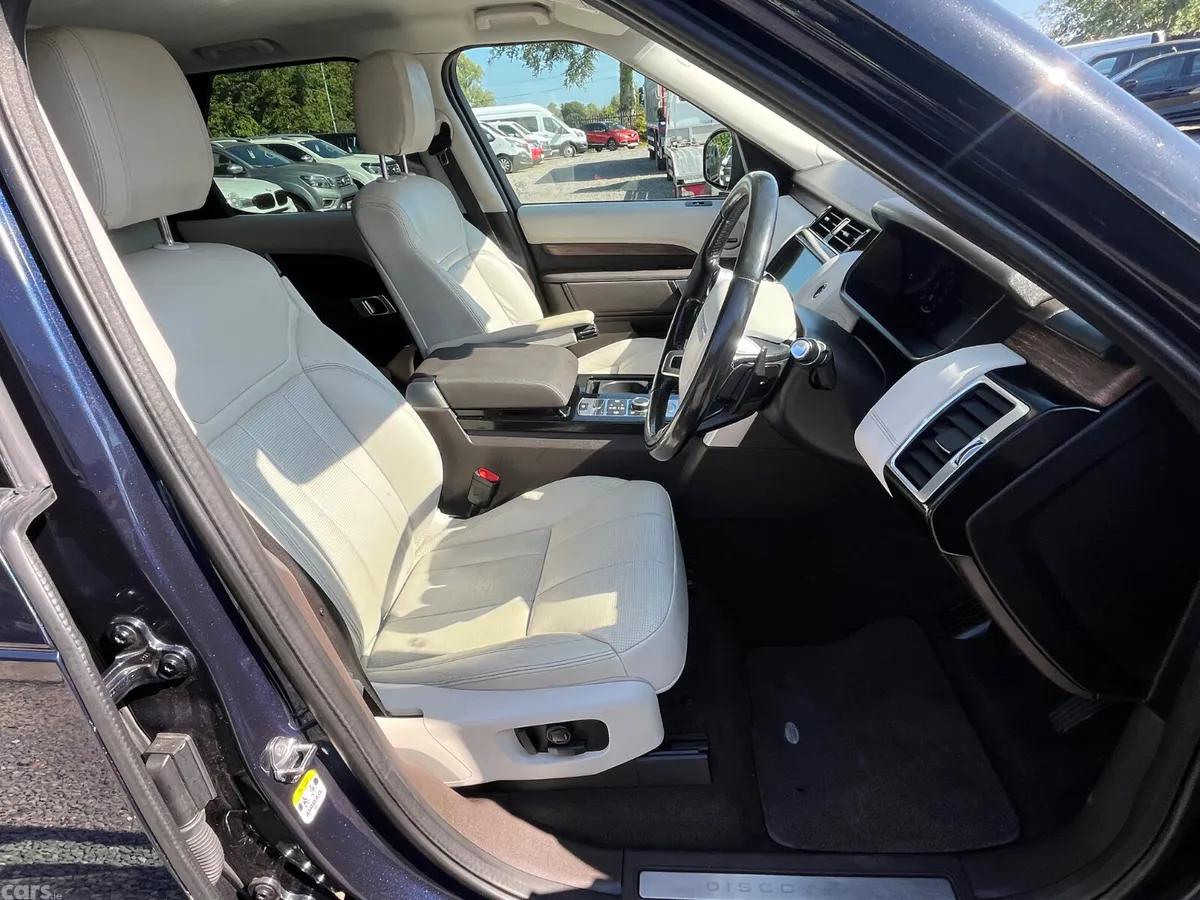 Land Rover Discovery SUV, Diesel, 2019, Blue