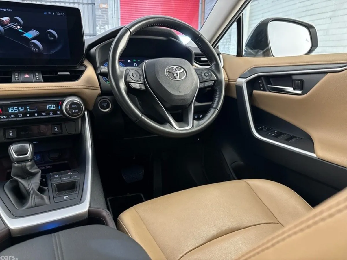 Toyota RAV4 SUV, Petrol Hybrid, 2024, Grey
