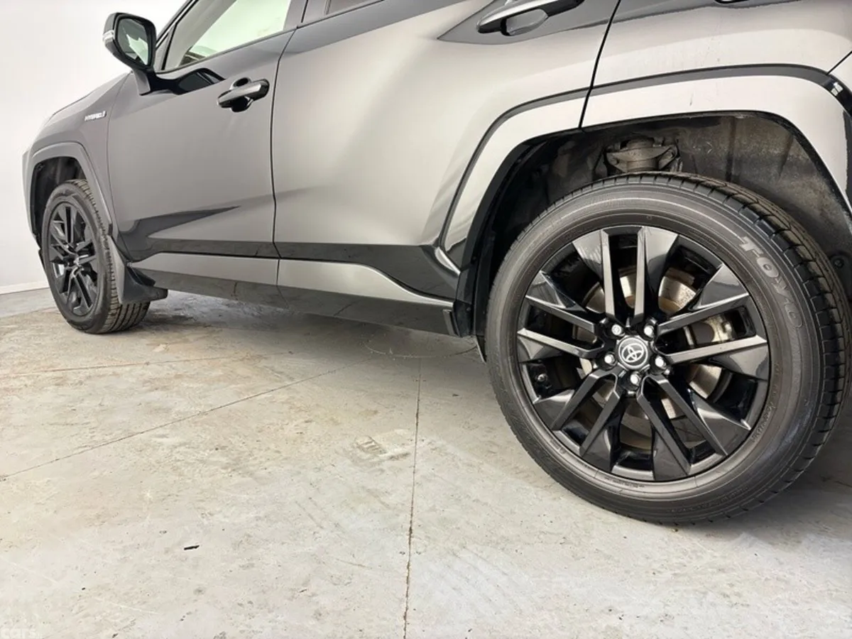 Toyota RAV4 SUV, Petrol Hybrid, 2022, Black