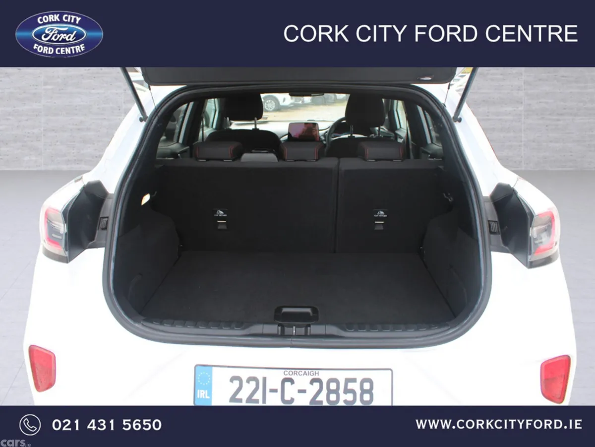 Ford Puma MPV, Petrol, 2022, White