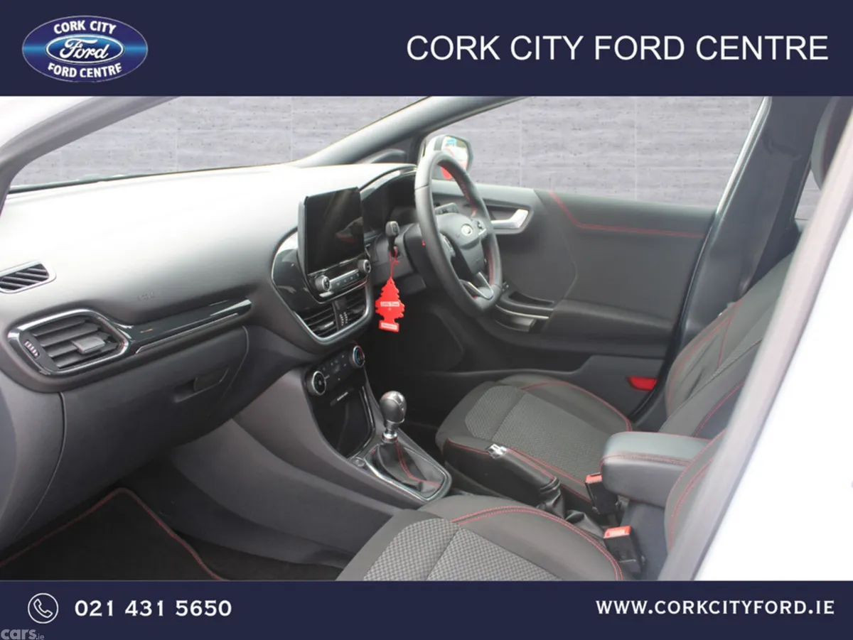 Ford Puma MPV, Petrol, 2022, White