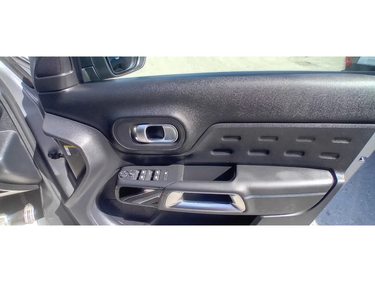 Citroen C5 Aircross MPV, Petrol, 2022, Grey