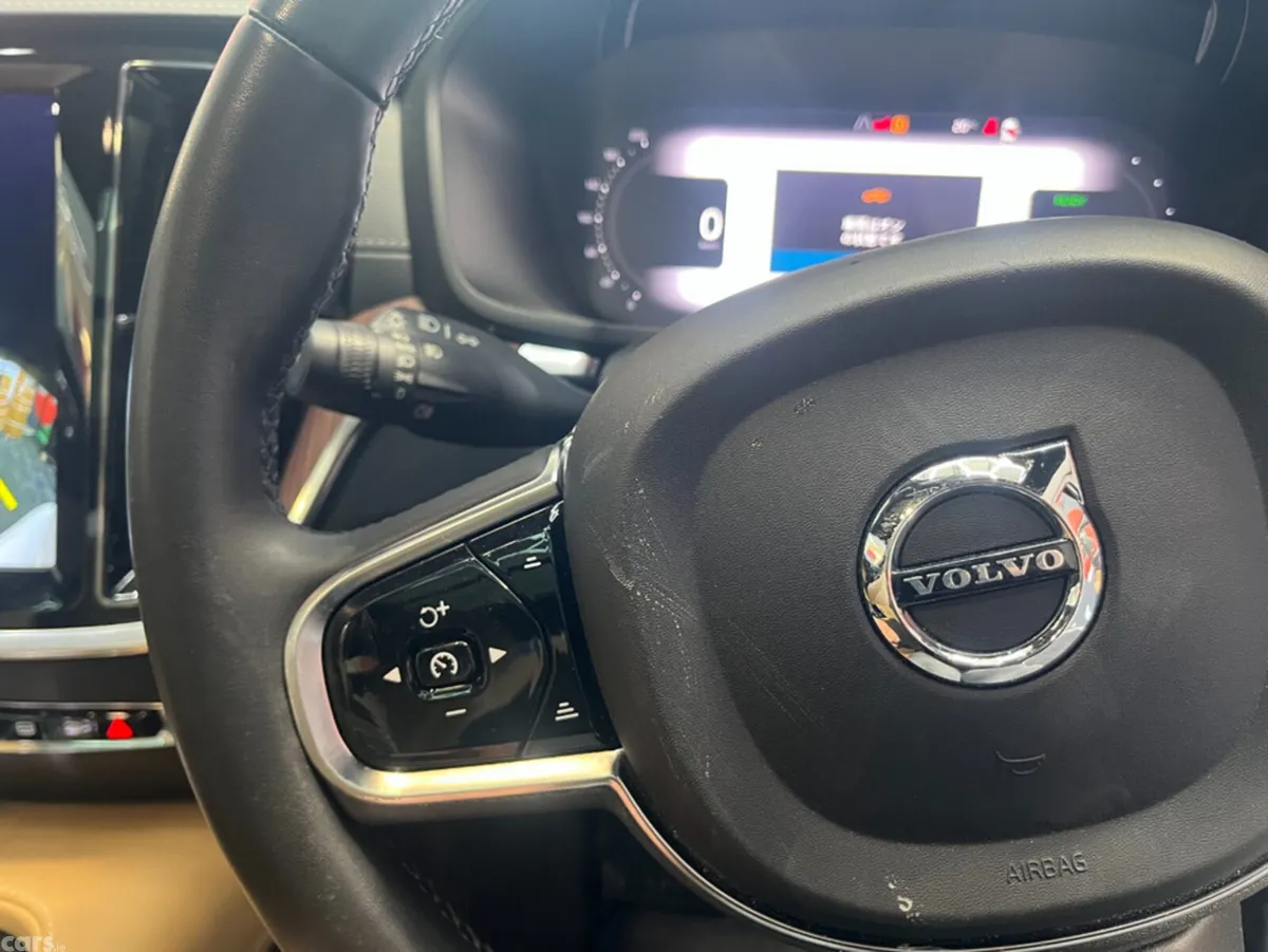 Volvo V60 Estate, Petrol Hybrid, 2023, White