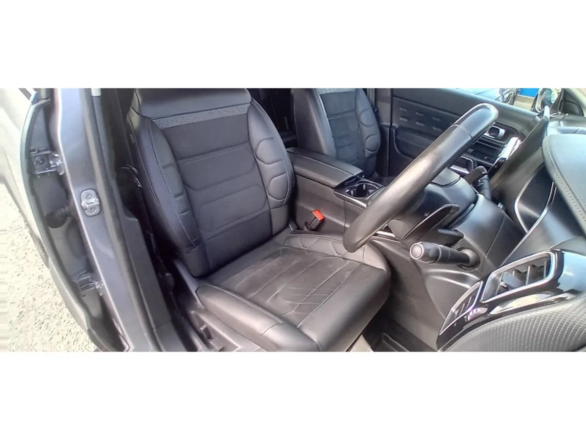 Citroen C5 Aircross MPV, Petrol, 2022, Grey