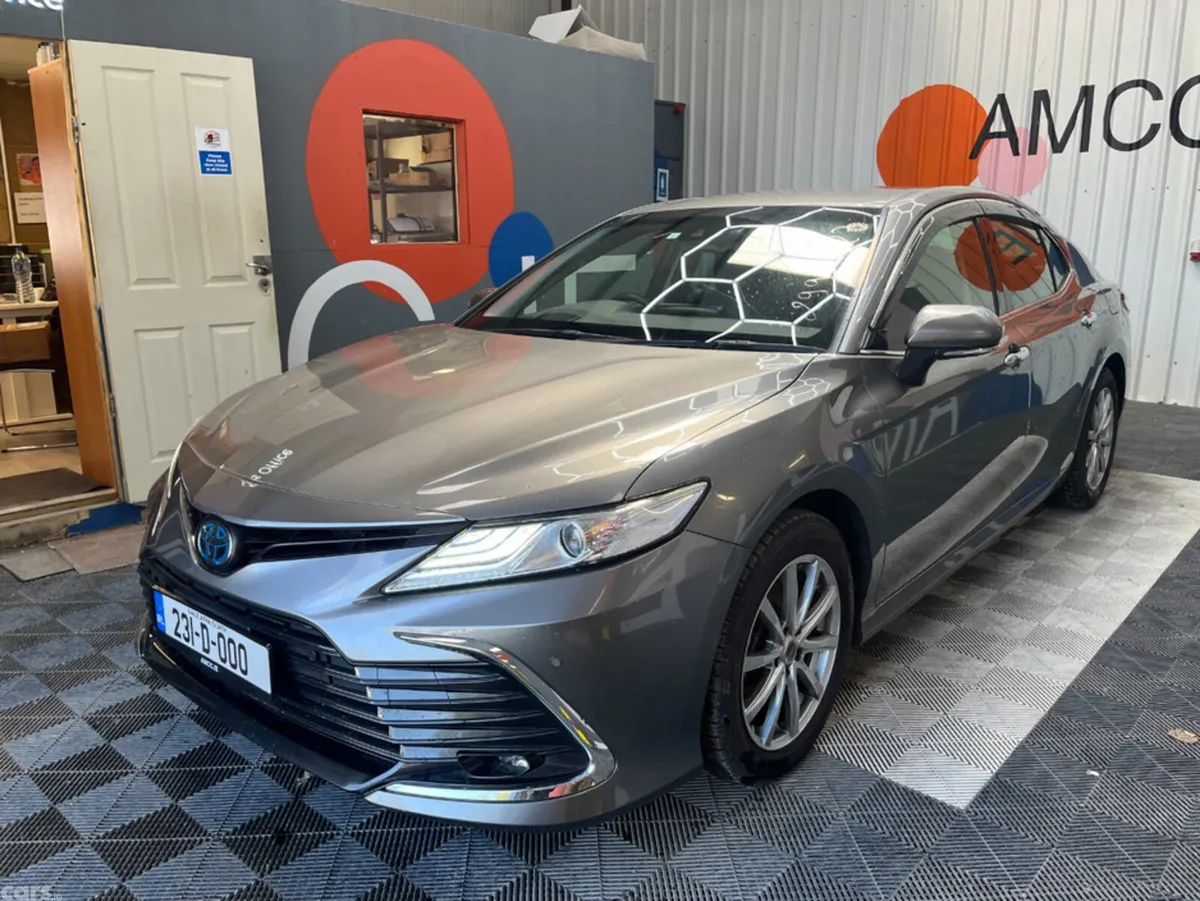 Toyota Camry Saloon, Petrol Hybrid, 2023, Grey
