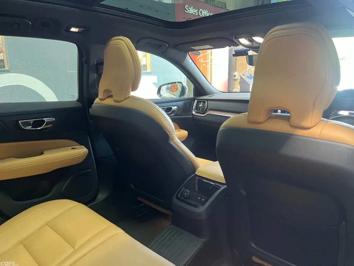 Volvo V60 Estate, Petrol Hybrid, 2023, White