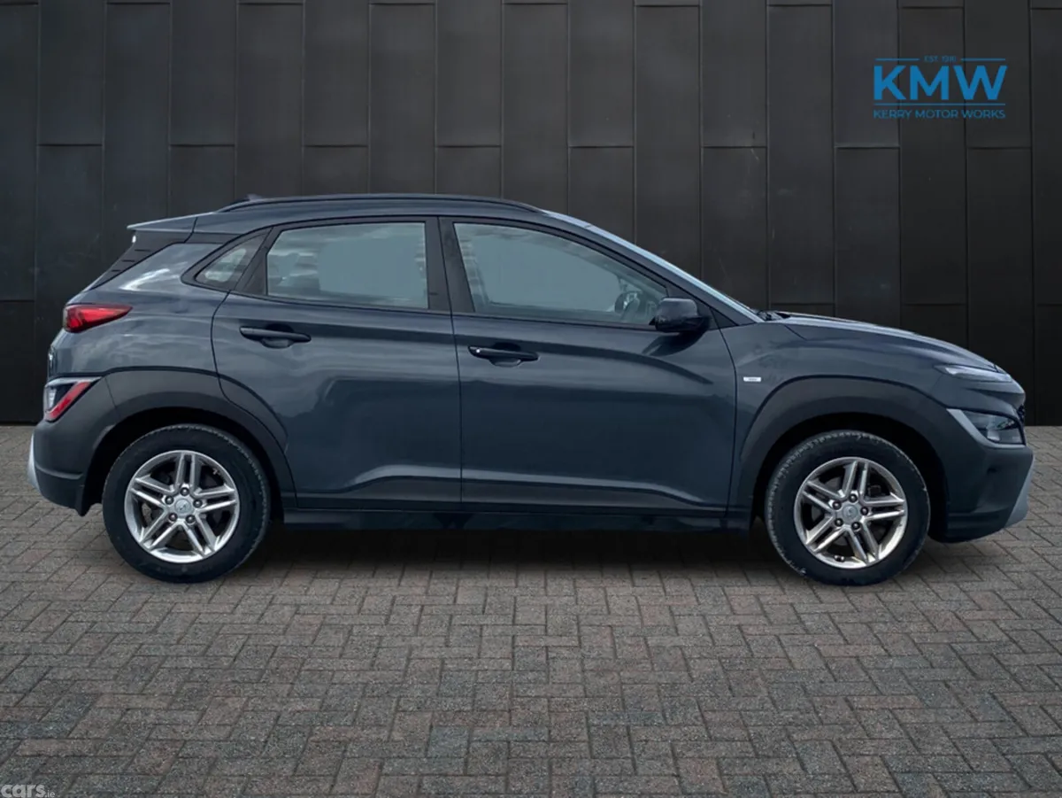 Hyundai KONA MPV, Diesel, 2021, Grey