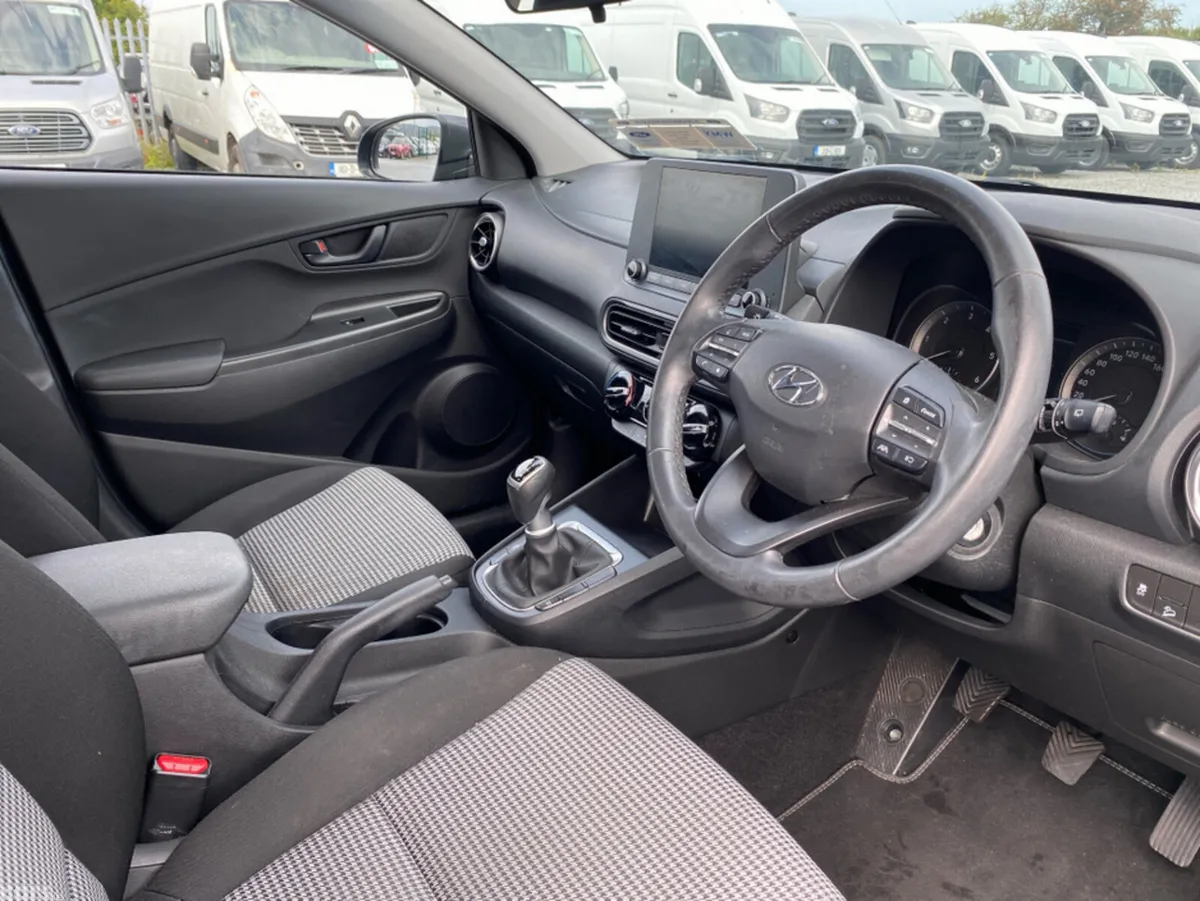 Hyundai KONA MPV, Diesel, 2021, Grey