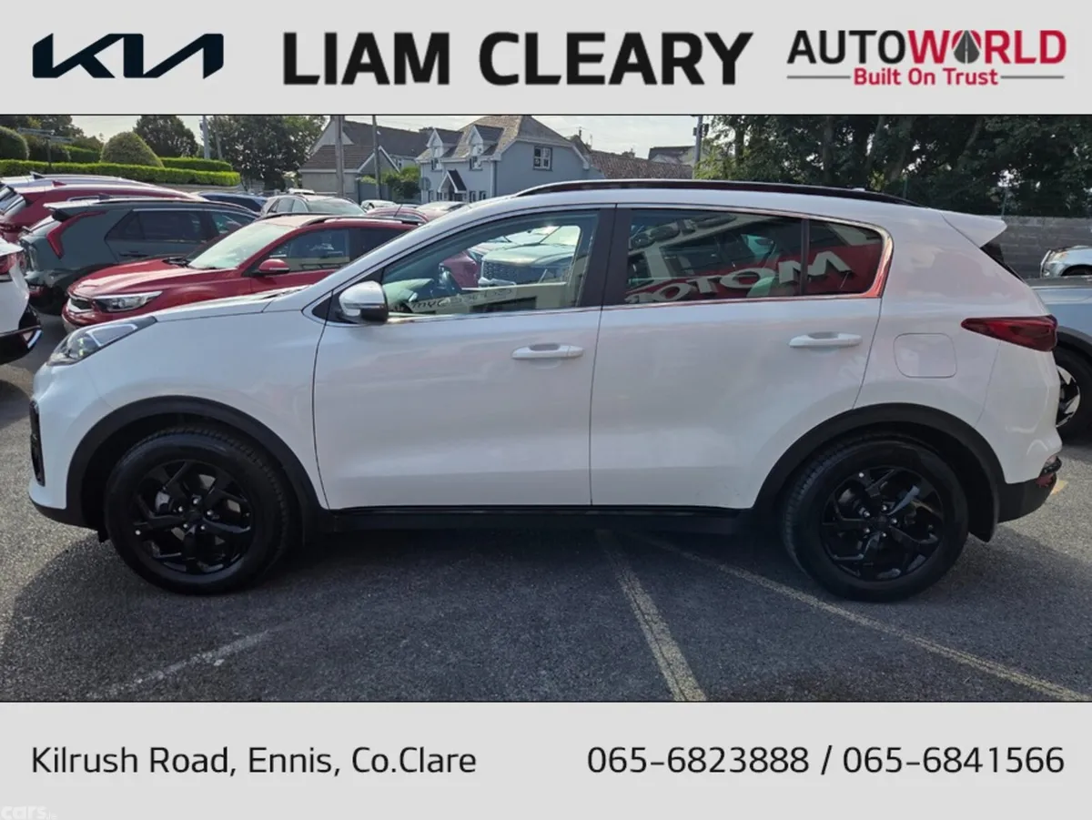 Kia Sportage MPV, Diesel, 2022, White
