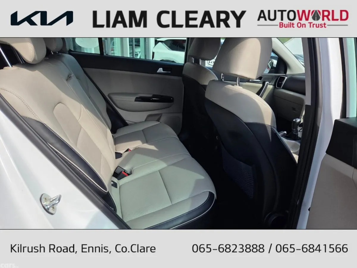 Kia Sportage MPV, Diesel, 2022, White