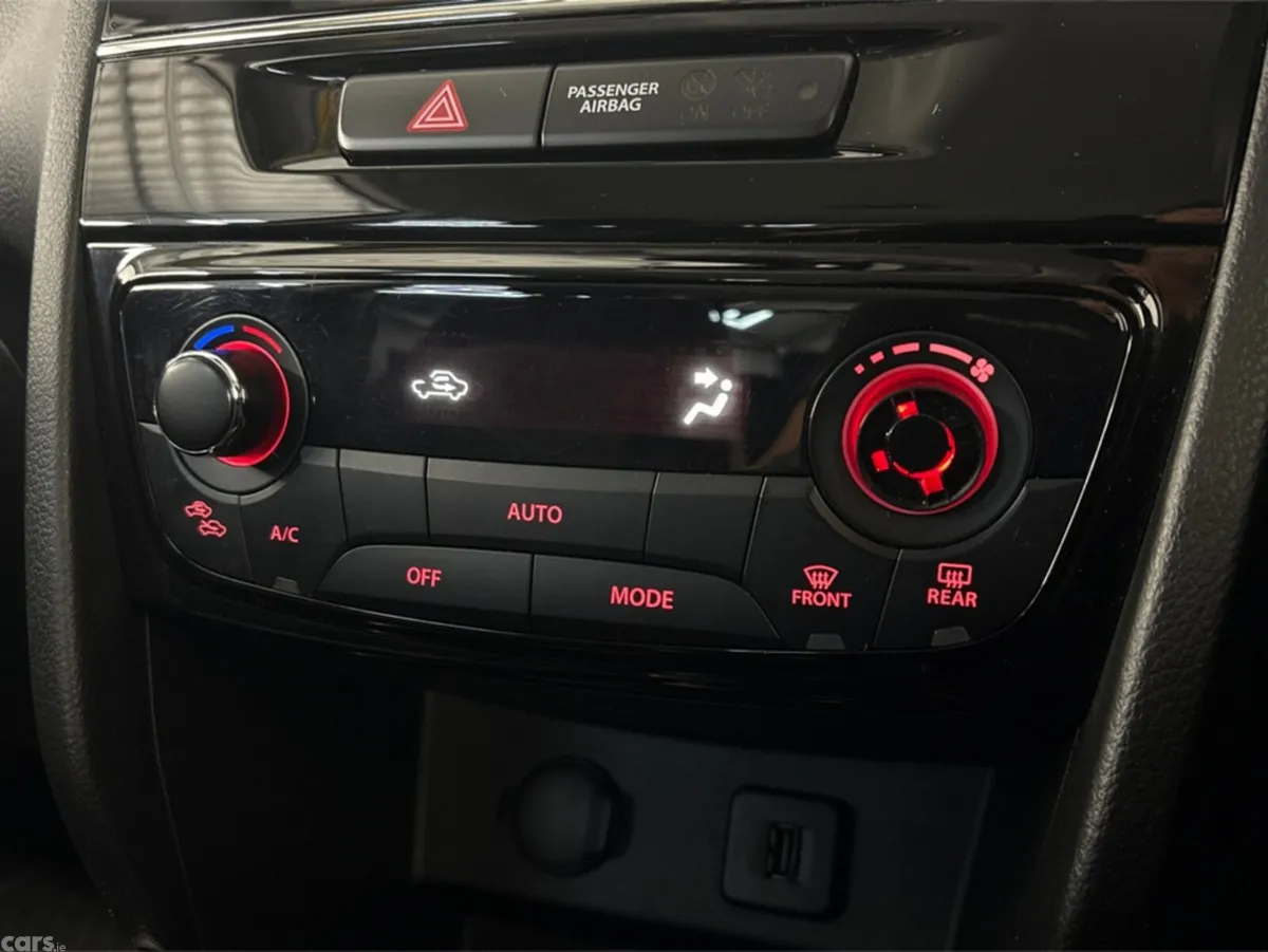 Suzuki Vitara SUV, Petrol Hybrid, 2023, Red