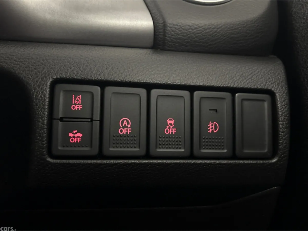 Suzuki Vitara SUV, Petrol Hybrid, 2023, Red