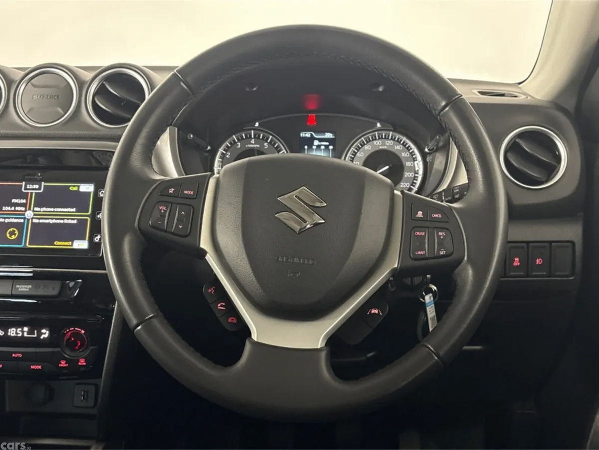 Suzuki Vitara SUV, Petrol Hybrid, 2023, Red