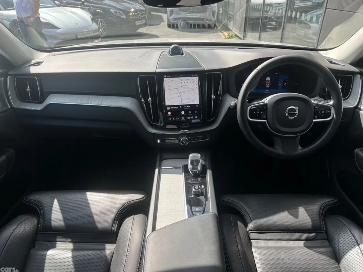 Volvo XC60 Estate, Petrol Plug-in Hybrid, 2025, Silver
