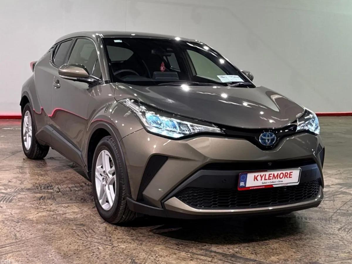 Toyota C-HR SUV, Petrol Hybrid, 2022, Green