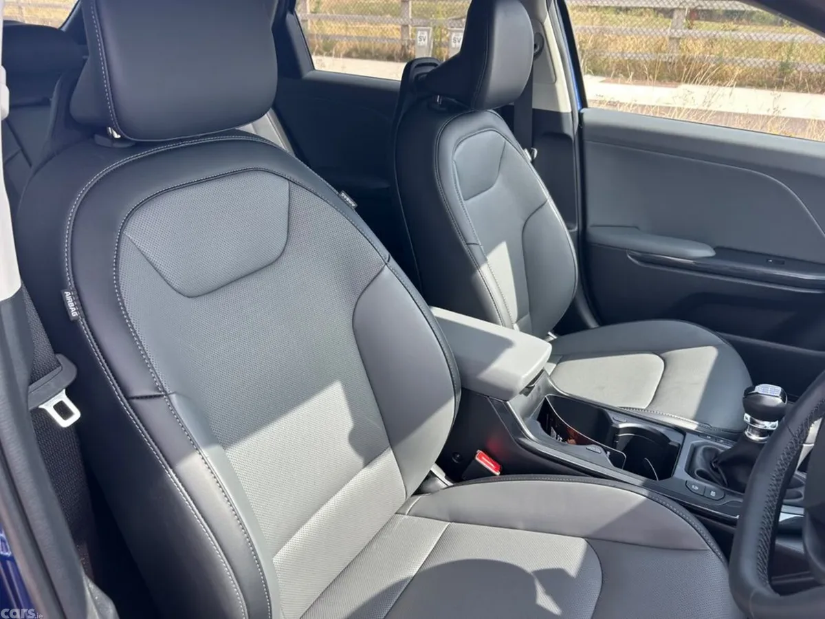 Kia K4 Hatchback, Petrol, 2027, Blue