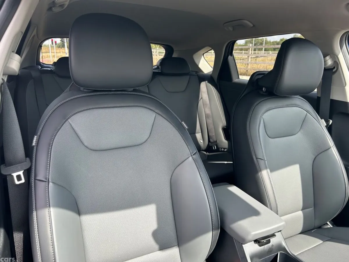 Kia K4 Hatchback, Petrol, 2027, Blue