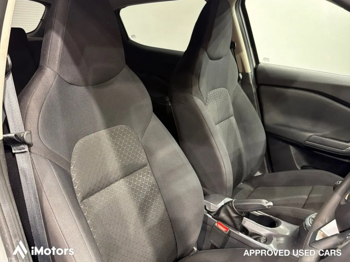 Nissan Juke SUV, Petrol, 2022, Grey