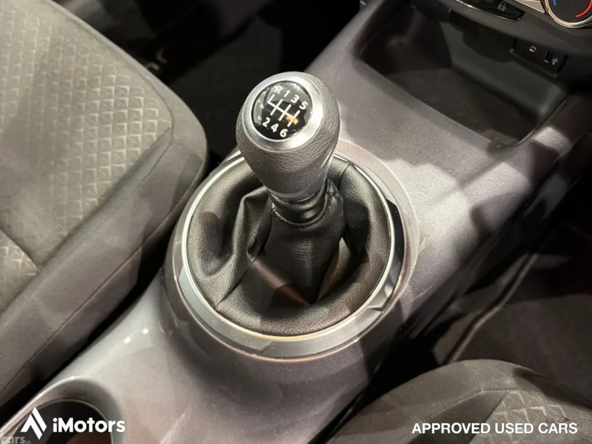 Nissan Juke SUV, Petrol, 2022, Grey