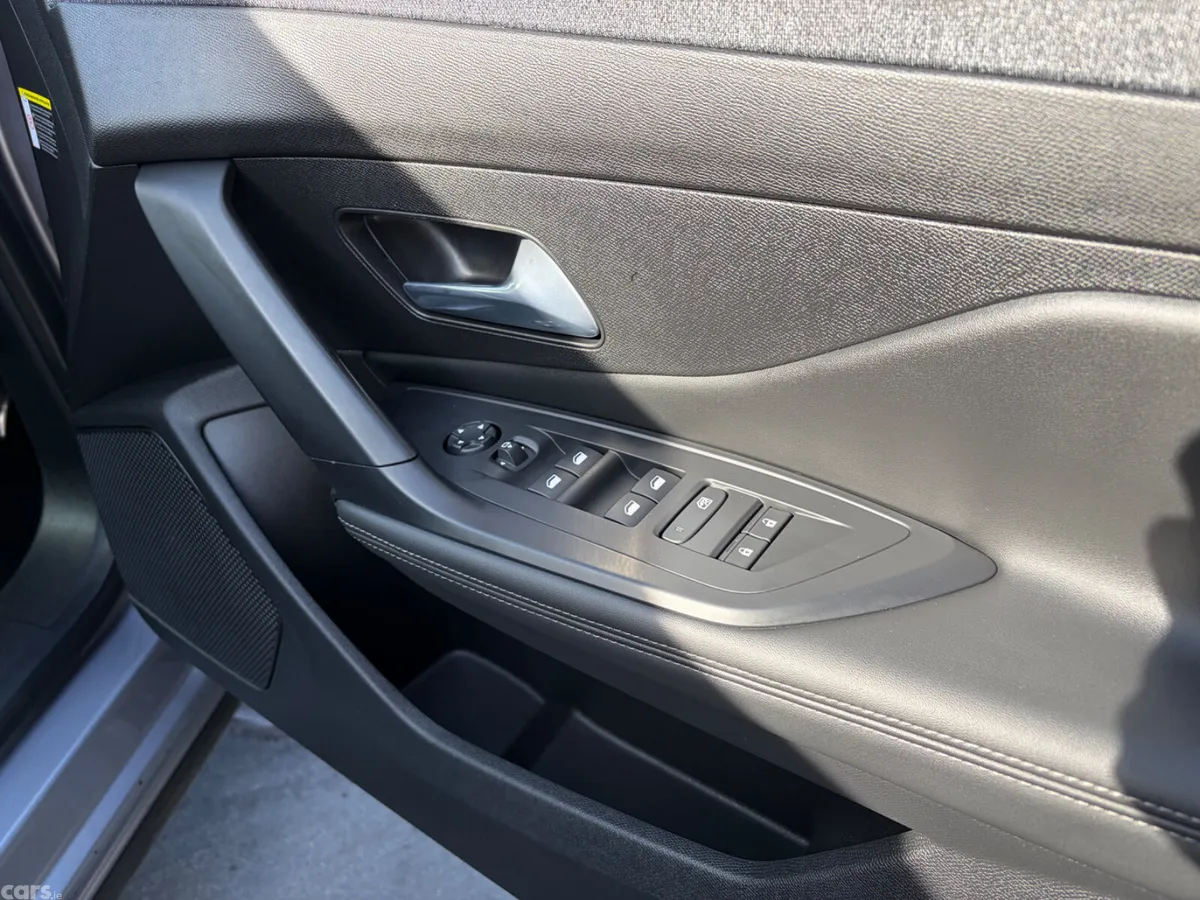 Peugeot 408 Hatchback, Petrol, 2024, Grey