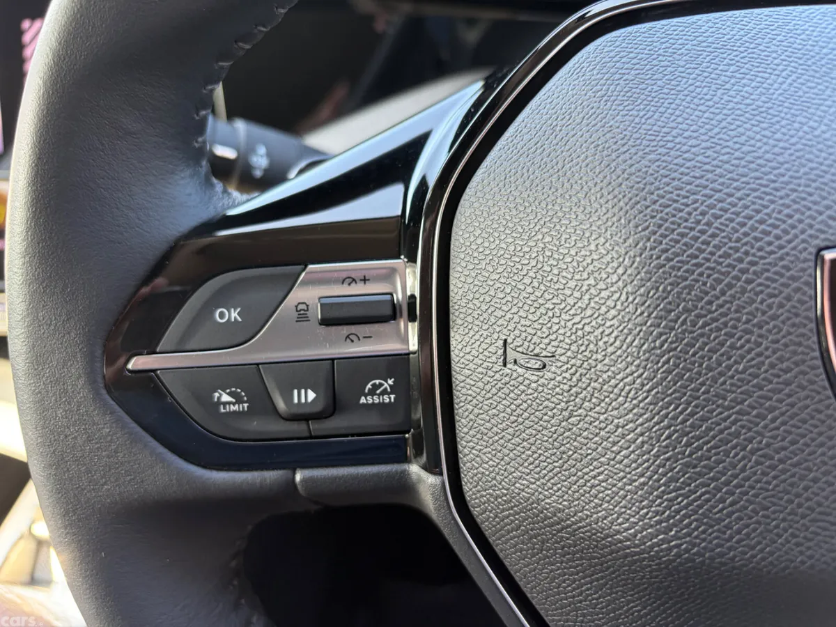 Peugeot 408 Hatchback, Petrol, 2024, Grey