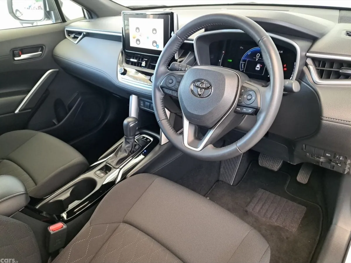 Toyota Corolla Cross SUV, Petrol Hybrid, 2025, White