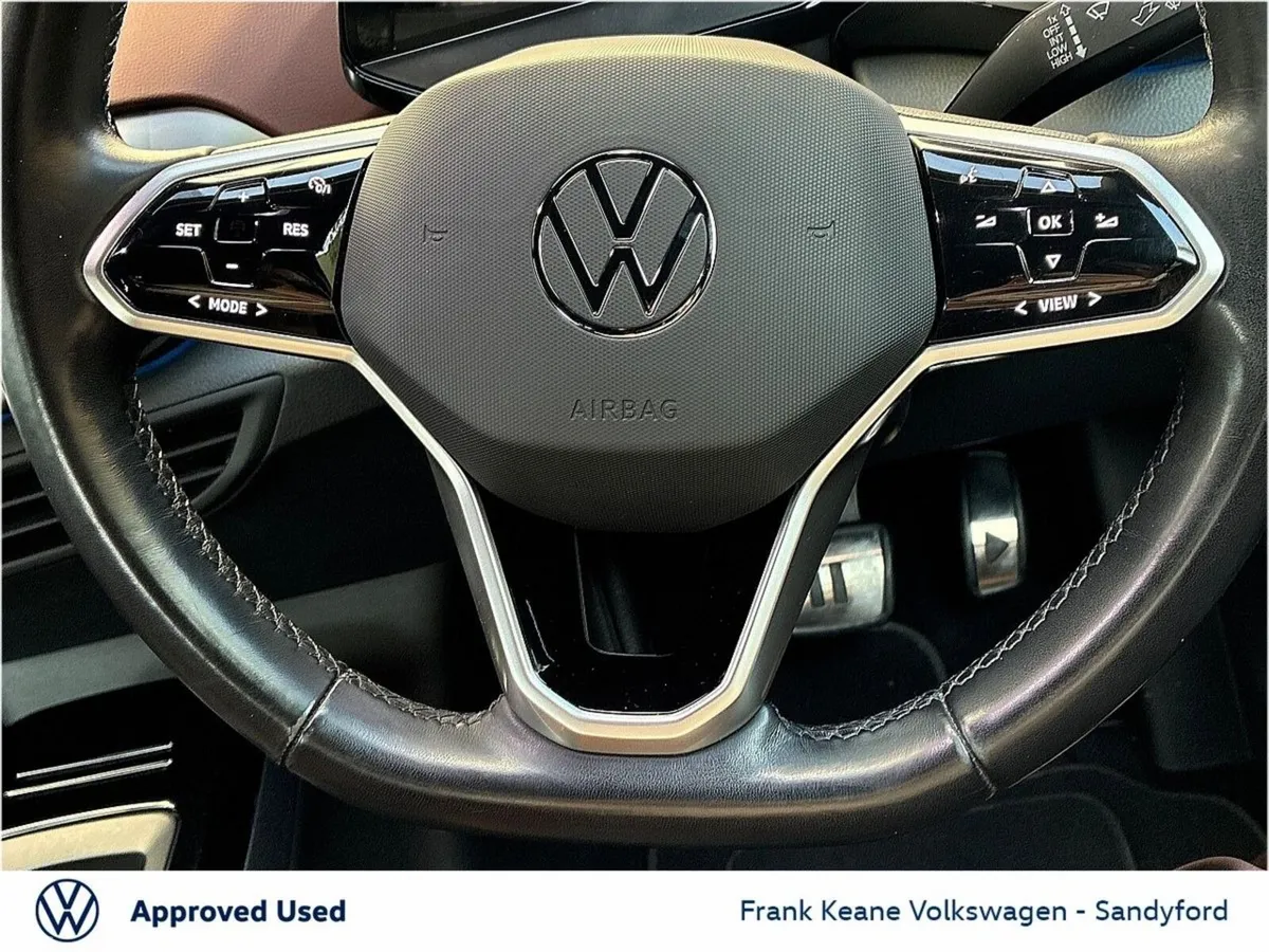 Volkswagen ID.4 Hatchback, Electric, 2024, Blue