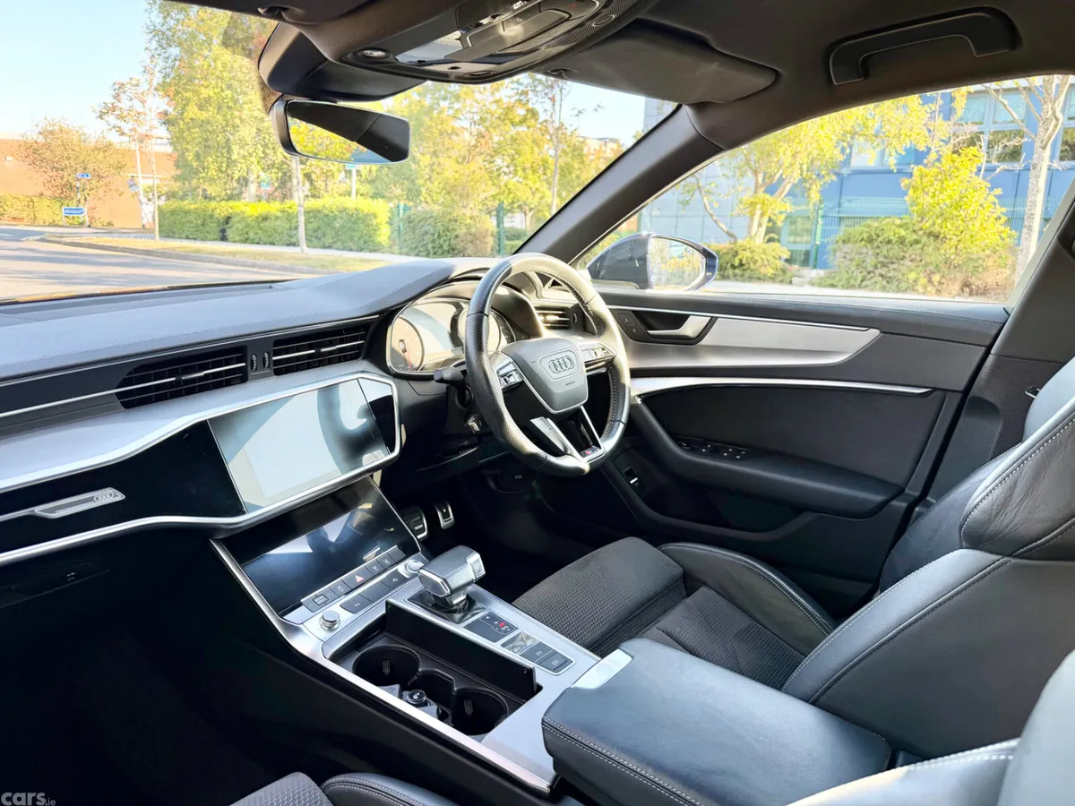 Audi A6 Saloon, Diesel, 2020, Blue