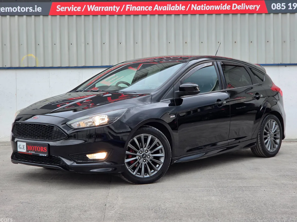Ford Focus Hatchback, Diesel, 2017, Black