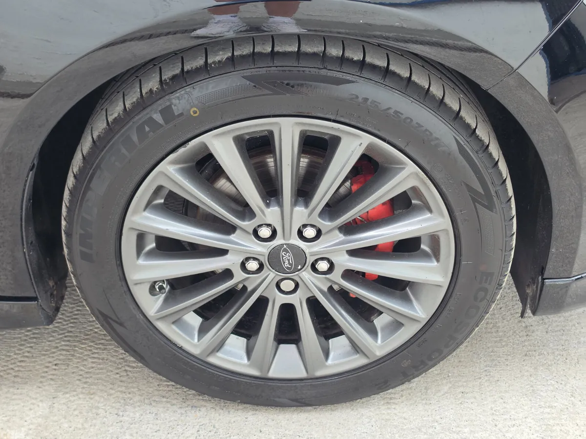 Ford Focus Hatchback, Diesel, 2017, Black