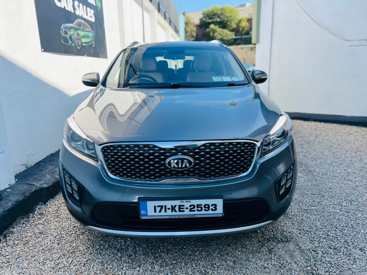 Kia Sorento SUV, Diesel, 2017, Grey