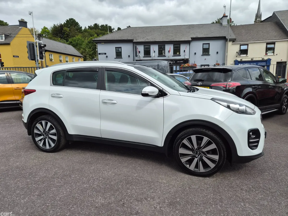 Kia Sportage SUV, Diesel, 2017, White