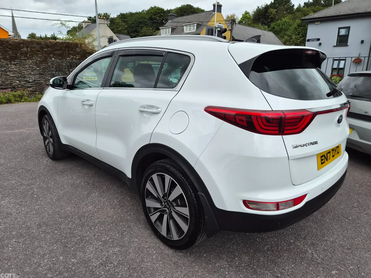 Kia Sportage SUV, Diesel, 2017, White