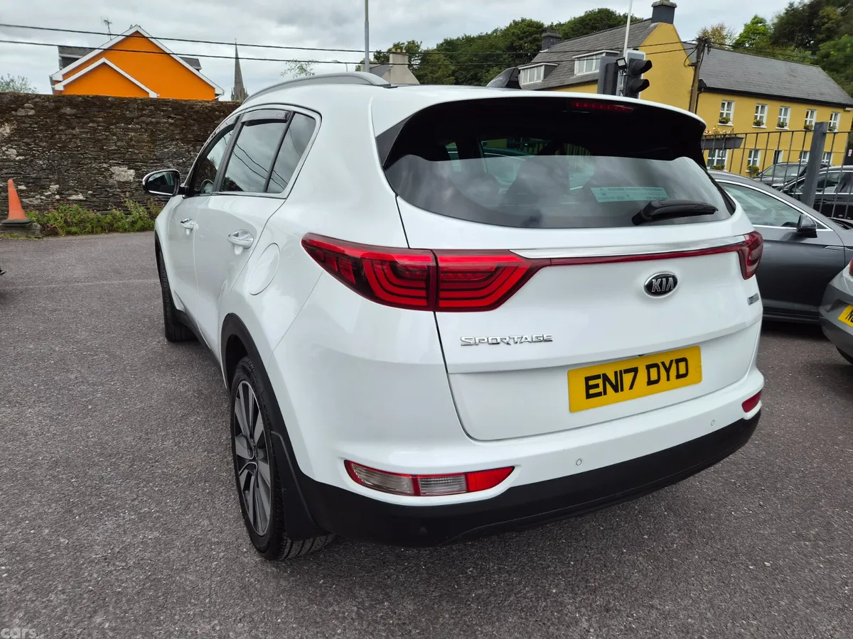 Kia Sportage SUV, Diesel, 2017, White
