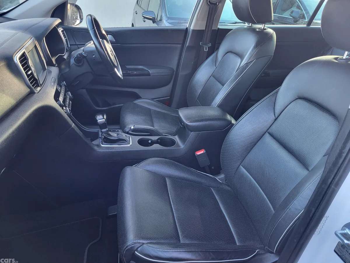 Kia Sportage SUV, Diesel, 2017, White